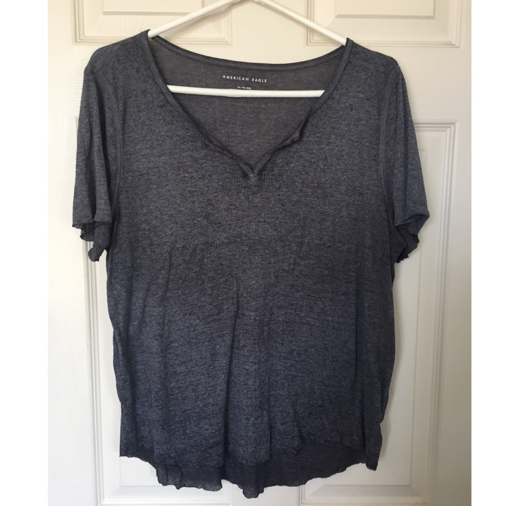 V neck top